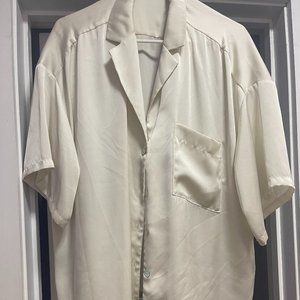 SILKY CREAM OVERSIZED CROP